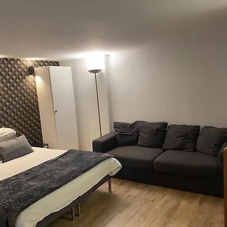 Magnifique Duplex 45 M2 Aux Portes De Paris Metro Barbara A 30mn Expo Porte De Versailles Apartment *