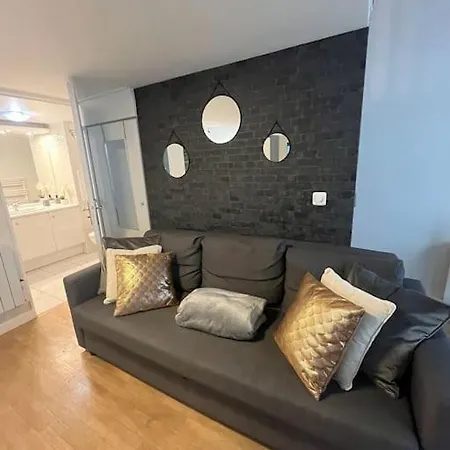 Magnifique Duplex 45 M2 Aux Portes De Paris Metro Barbara A 30mn Expo Porte De Versailles Apartment Montrouge