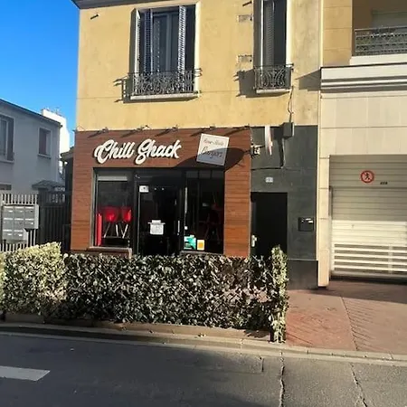 Magnifique Duplex 45 M2 Aux Portes De Paris Metro Barbara A 30mn Expo Porte De Versailles *